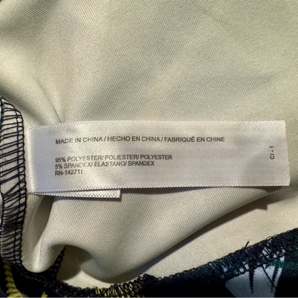 Eloquii dress with bell sleeves, size 16 - Picture 4 of 8